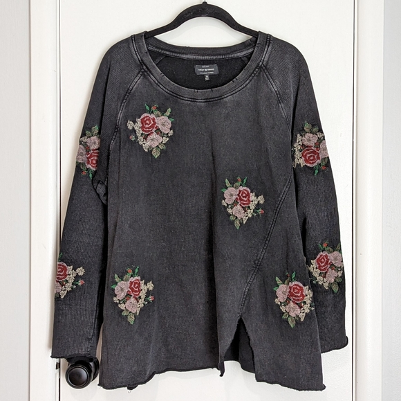 Lucky Brand Tops - Lucky Brand Floral Embroidery Sweatshirt